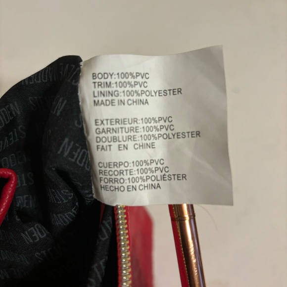 Red Steve Madden Clutch Purse - Wrist Strap - Picture 14 of 16